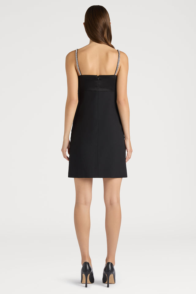 Ports 1961 EXQUISITE STRAP-STYLE GOWN ILLUMINATING ELEGANCE & CAPTIVATING GLAMOUR 999-BLACK