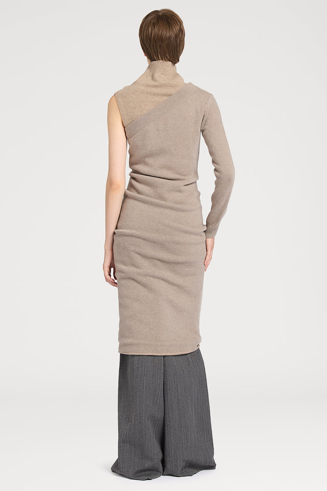 Ports 1961 OFF SHOULDER TURTLENECK DRESS 548-CAMEL