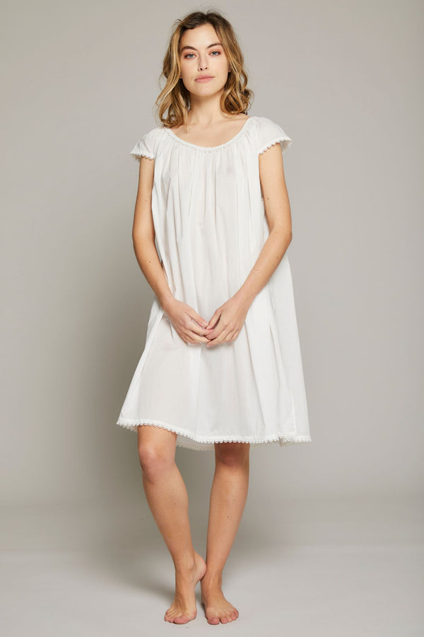 Pour Les Femmes Cotton Nightgown With Flower Trim - White