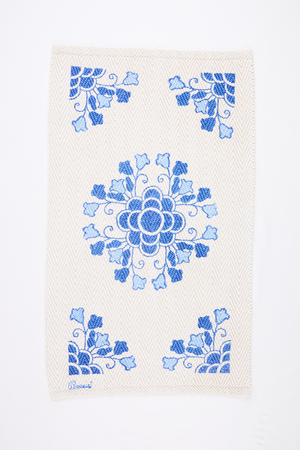 pour les femmes Hand-Painted Italian Mat - Blue Floral