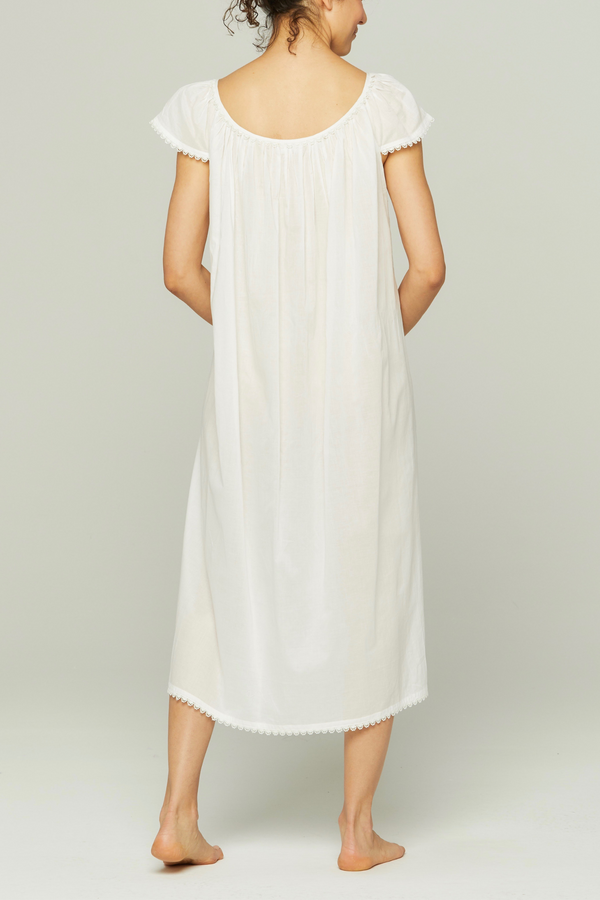 Pour Les Femmes Long Cotton Nightgown With Flower Trim - White