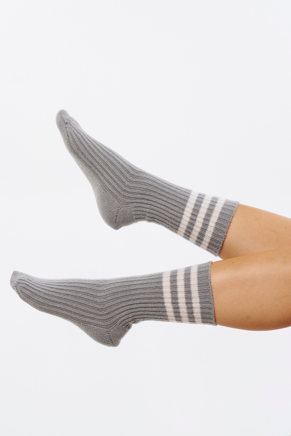 pour les femmes Cashmere Socks - Grey Stripe