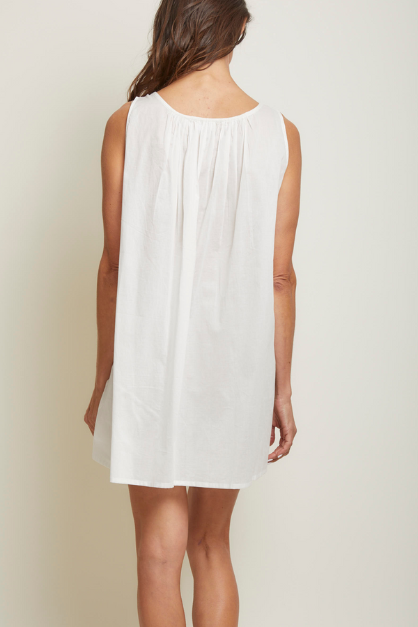 Pour Les Femmes Sleeveless Cotton Nightie - White