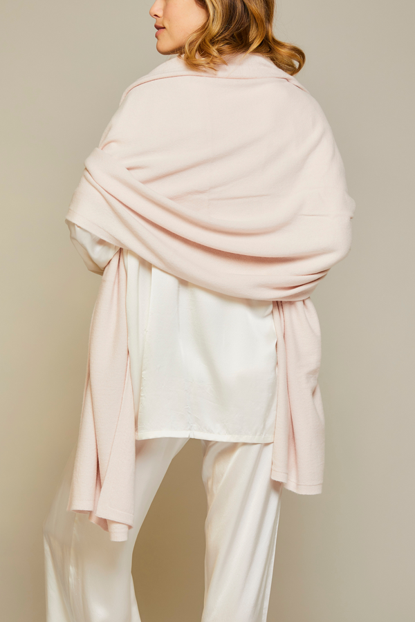 Pour Les Femmes Washable Cashmere Wrap - Silver Peony