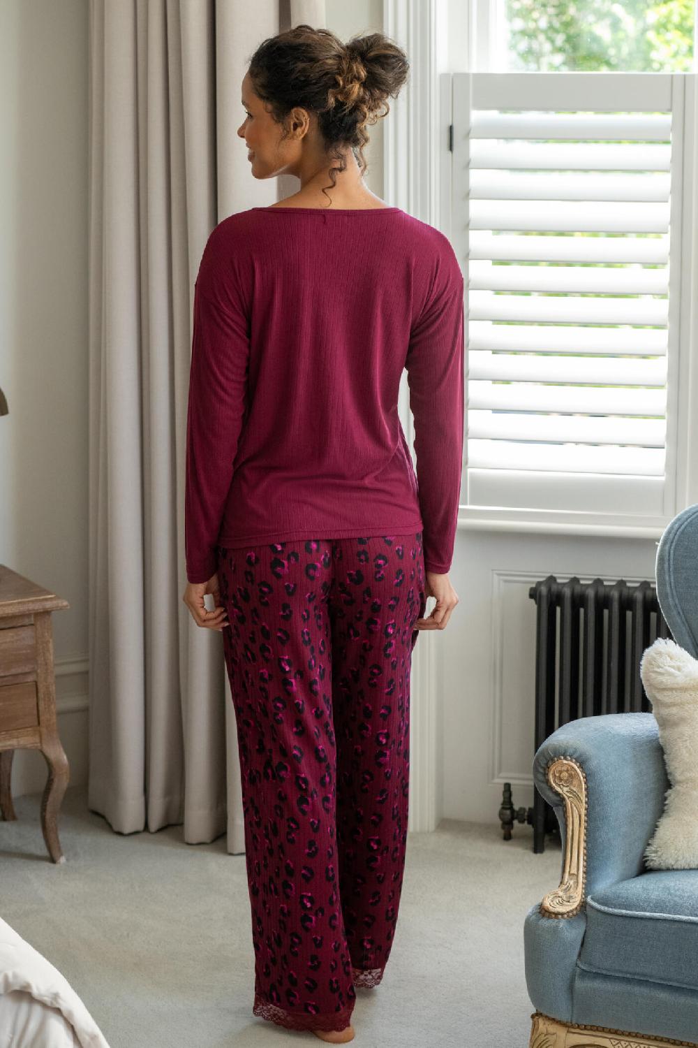 Pour Moi Brushed Rib Lace Trim V-Neck Lounge Pyjama Set - Berry Leopard
