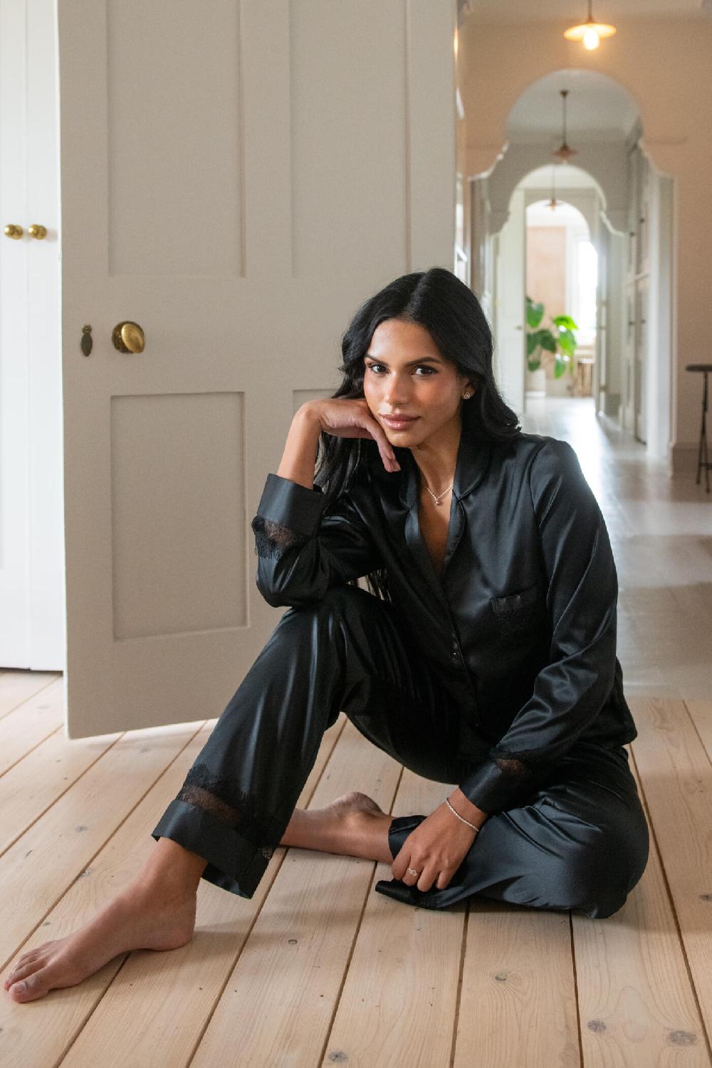 Pour Moi Dusk Satin And Lace Revere Collar Pyjama Set - Black