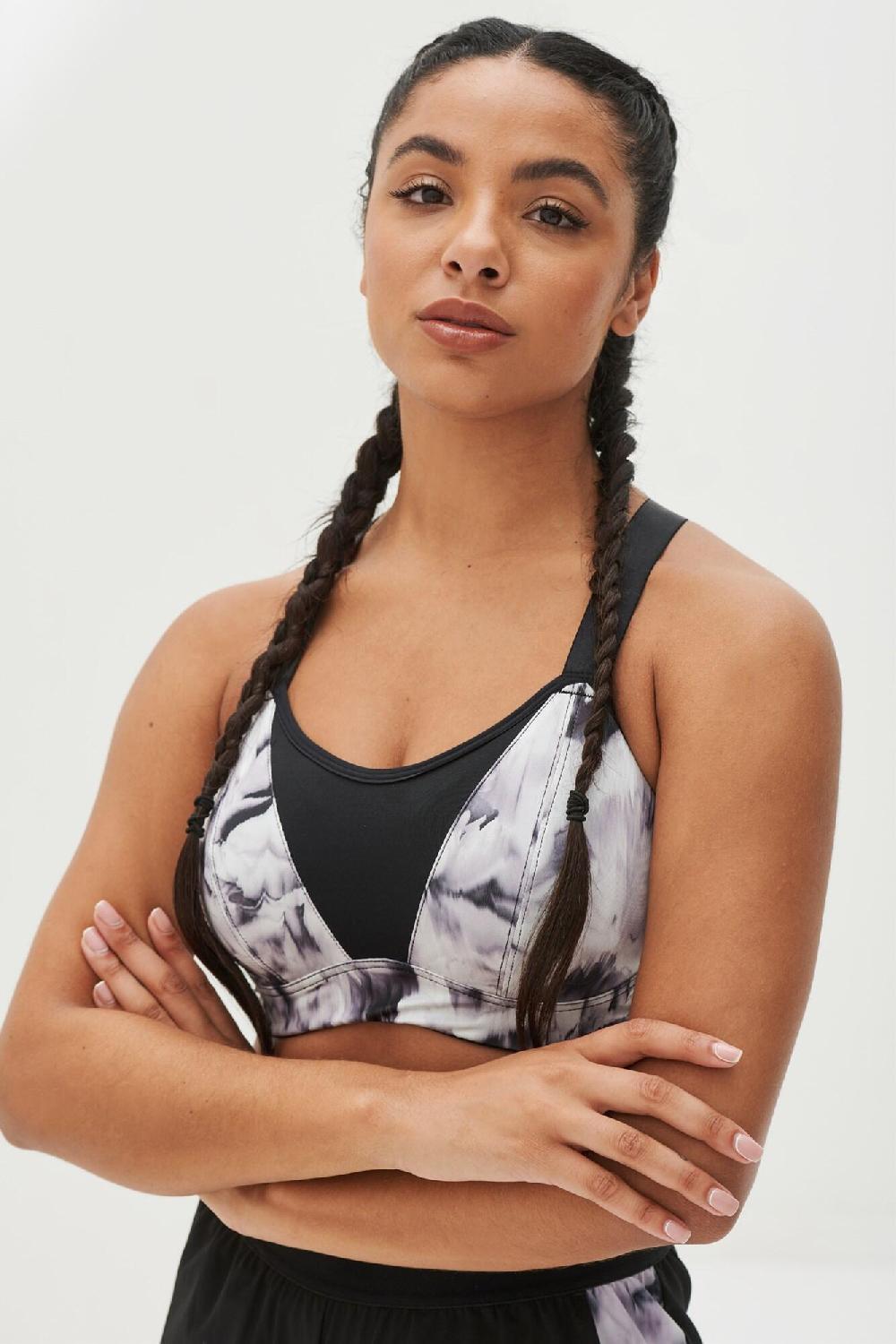 pour moi Energy Empower U/W Lightly Padded Convertible Sports Bra - Mono