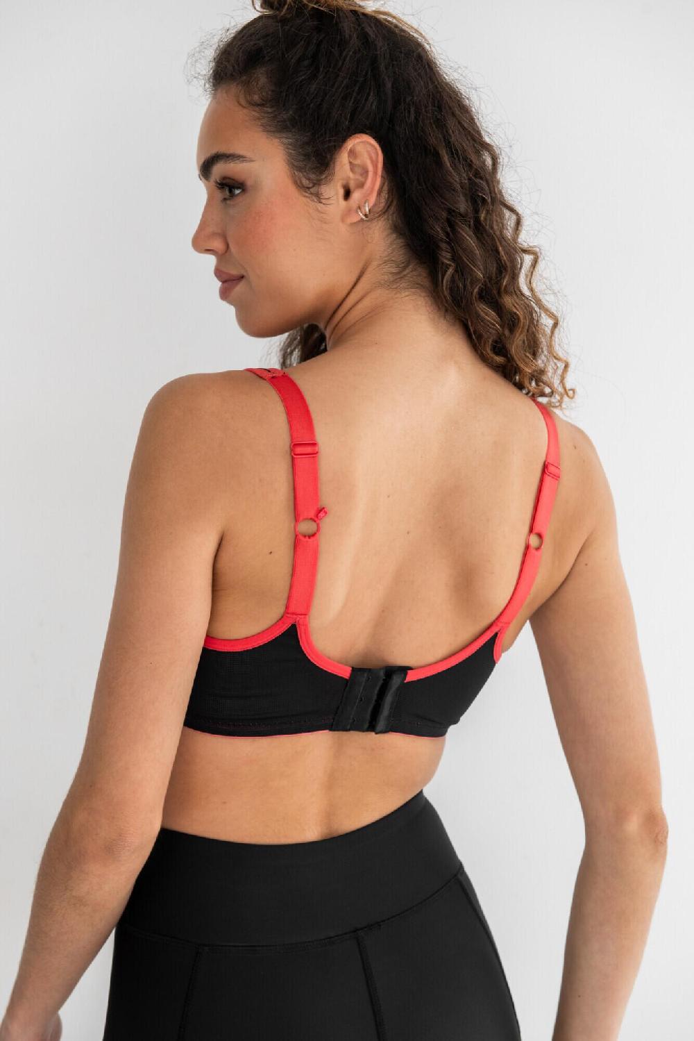 Pour Moi Energy Reach Underwired Lightly Padded Sports Bra - Black/Coral