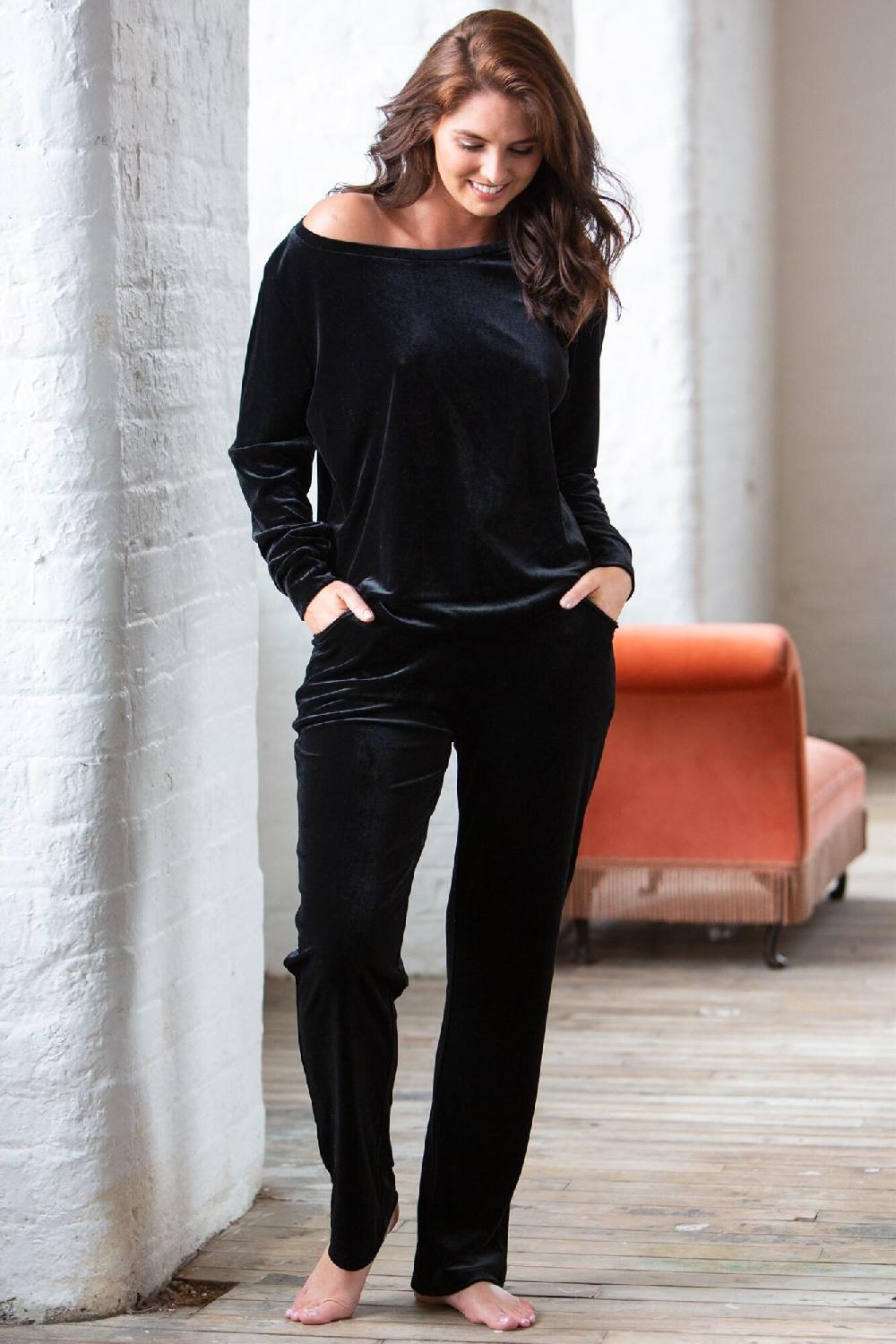 Pour Moi Velour Pyjama Set - Black