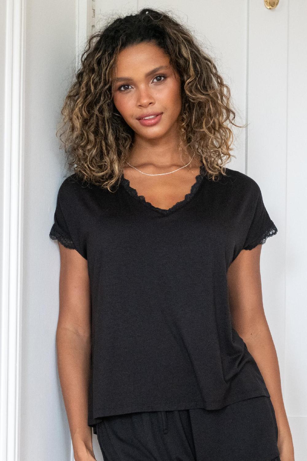 pour moi Sofa Loves Lace Hidden Support T-Shirt - Black