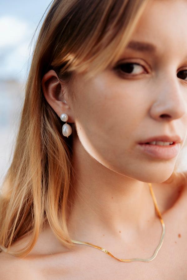 Pour Toi Pearl Drop Earrings