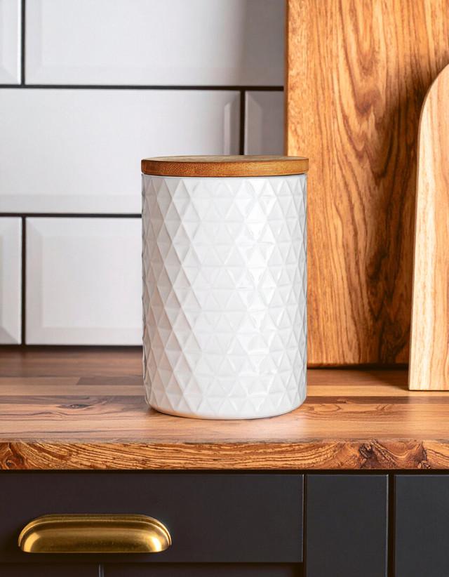 Premier Housewares Geome 750mlWhite Canister With Bamboo Lid