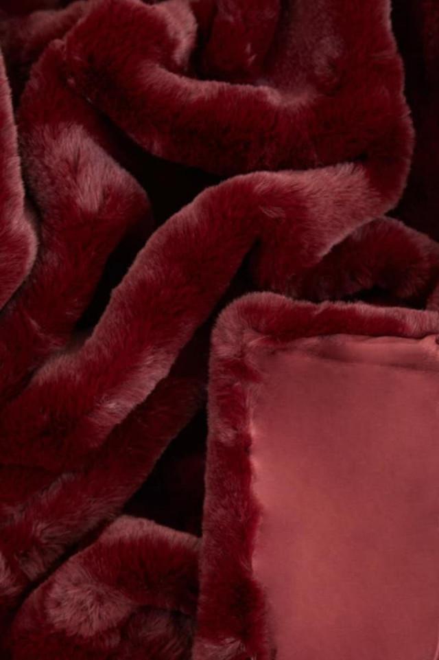 Premier Housewares Bosie Lamina Red Wine Throw