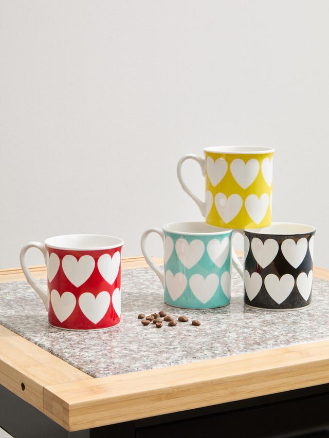 Premier Housewares Set Of Four Heart Design Mugs