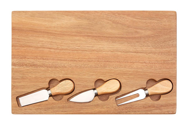 Premier Housewares Socorro Cheese Board With Three Knives