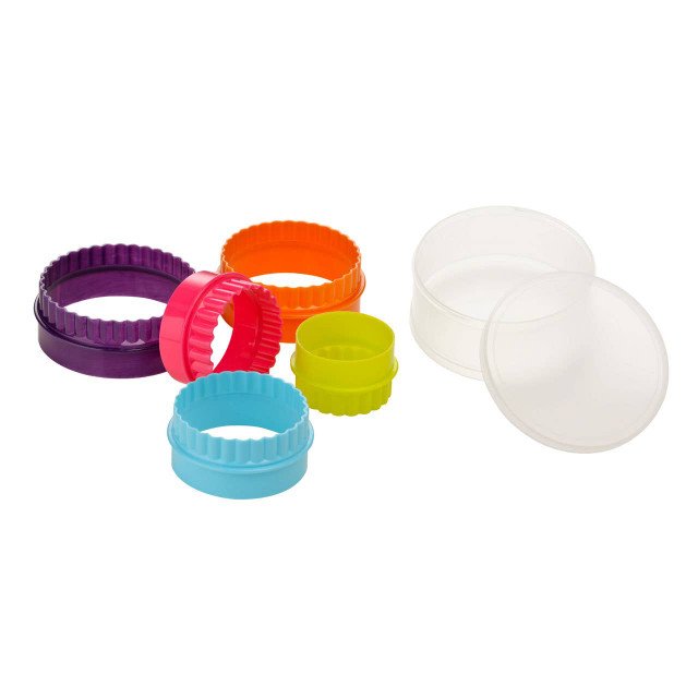 Premier Housewares Sucre Set Of 5 Fluted Round Plastic Cookie Cutters