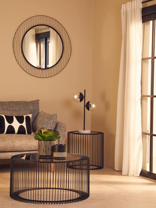 Premier Housewares Trento Black Metal Round Coffee Table With Glass Top