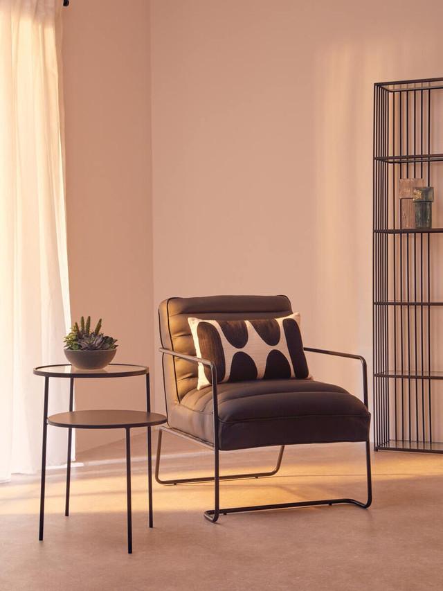 Premier Housewares Trento End Table With Glass And Metal Tops