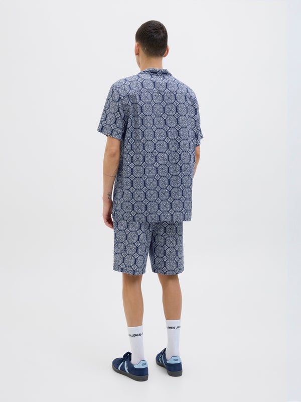 Premium By Jack & Jones Relaxed Fit Shorts Bottom:Blue / Ocean Cavern