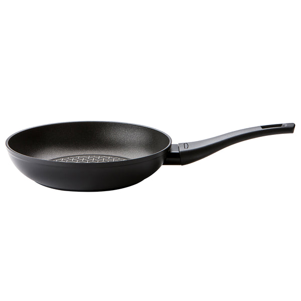 prestige Thermo Smart Heat Indicator: Non-Stick Frying Pan - 3 Sizes