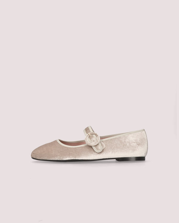 Pretty Ballerinas Camille Beige Knitted Ballet Flats