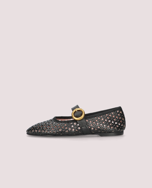Pretty Ballerinas Georgia Black Leather Ballet Flats