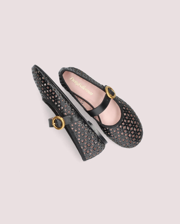 Pretty Ballerinas Georgia Black Leather Ballet Flats