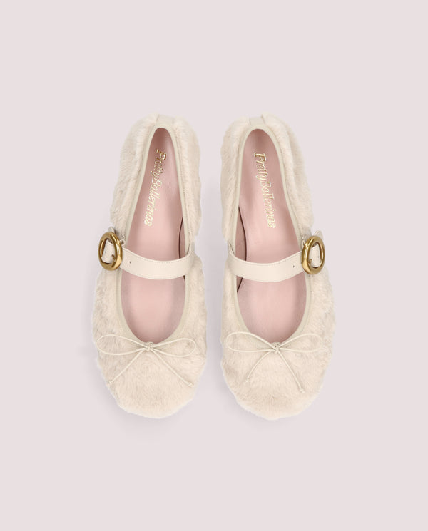 Pretty Ballerinas Georgia White Knitted Ballet Flats