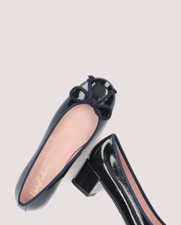 Pretty Ballerinas Joanna Blue Patent Leather Ballet Flats