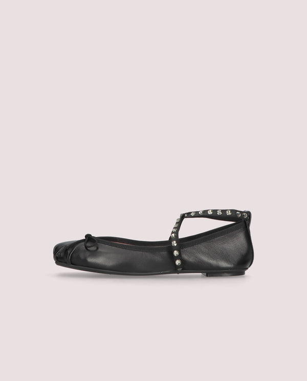 Pretty Ballerinas Kristen Black Leather Ballet Flats