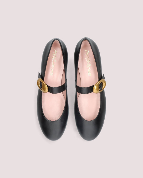 Pretty Ballerinas Nicole Black Leather Ballet Flats
