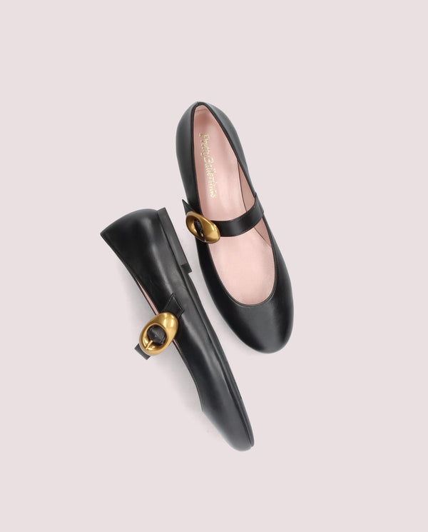 Pretty Ballerinas Nicole Black Leather Ballet Flats