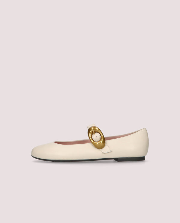 Pretty Ballerinas Nicole White Leather Ballet Flats