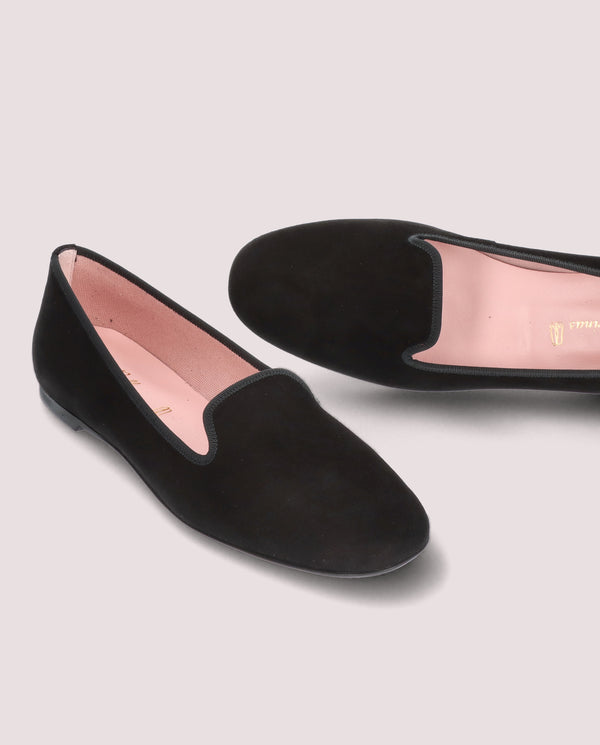 Pretty Ballerinas Faye Black Suede Loafers