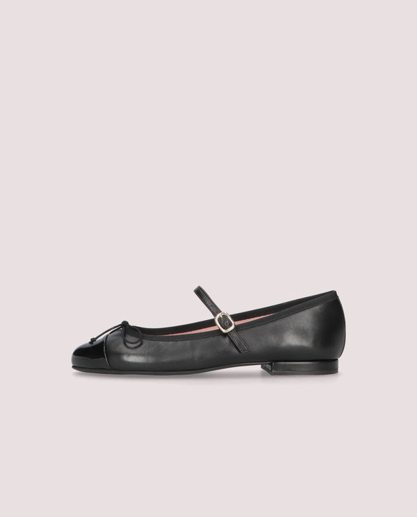 Pretty Ballerinas Irma Negros Leather Ballet Flats