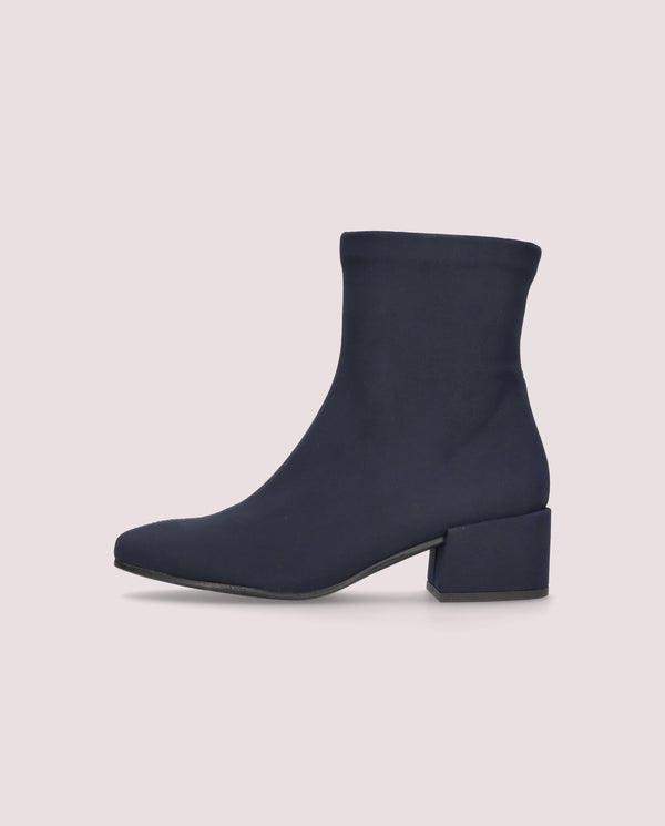 Pretty Ballerinas Jendayi Blue Woven Ankle Boots
