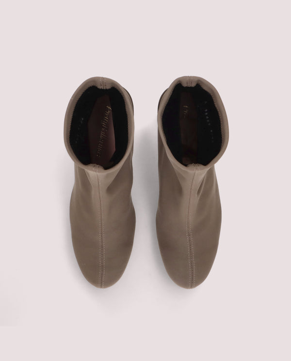 Pretty Ballerinas Jendayi Brown Woven Ankle Boots