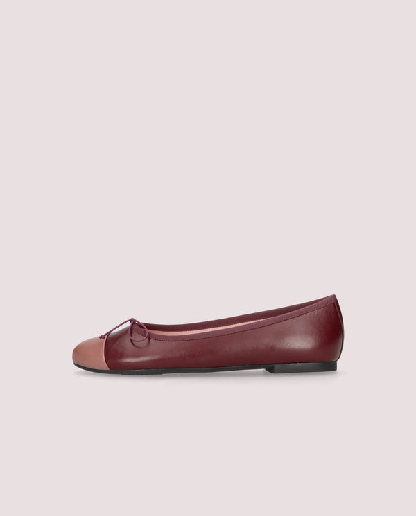 Pretty Ballerinas Nicole Pink Leather Ballet Flats