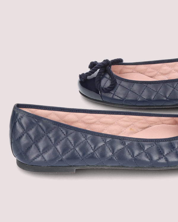 Pretty Ballerinas Rosario Blue Leather Ballet Flats