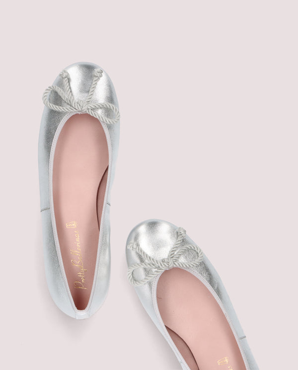 Pretty Ballerinas Silver Rosario Ballet Flats Metallic Leather