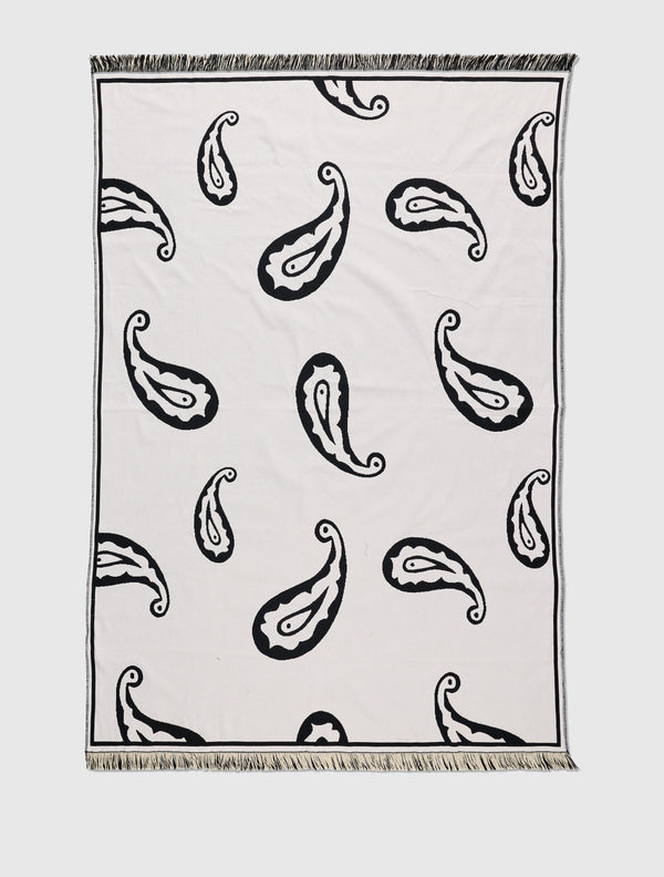 Pretty Green Lexham Paisley Blanket