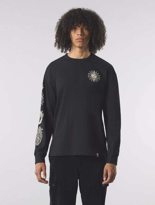 Pretty Green Parthian Long Sleeve T-shirt Black