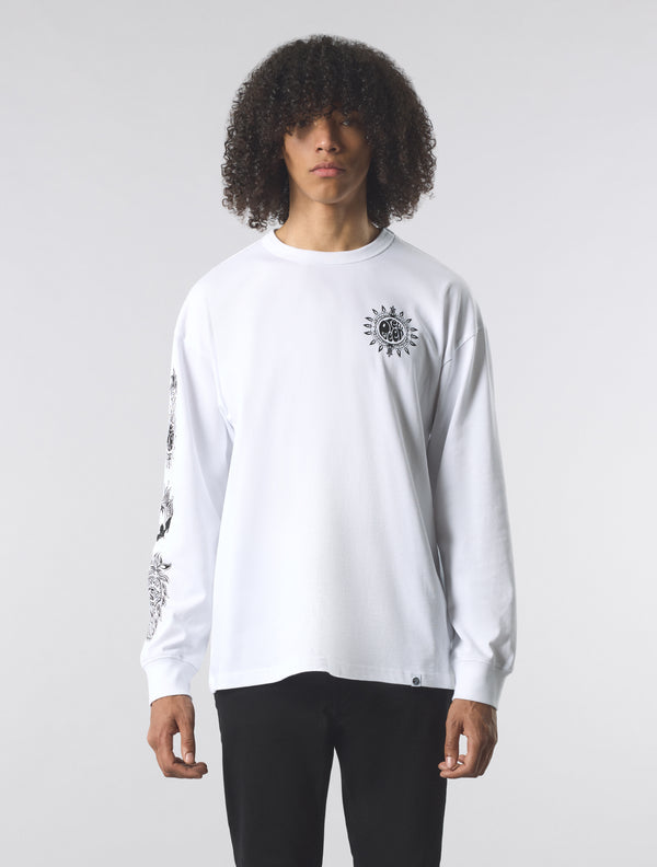 Pretty Green Parthian Long Sleeve T-shirt White