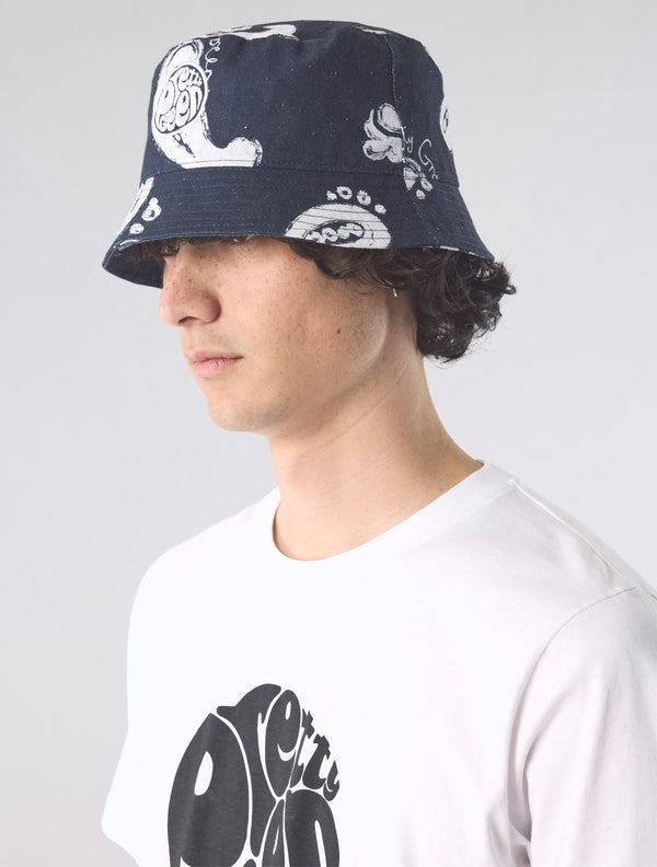 Pretty Green Widnes Paisley Bucket Hat