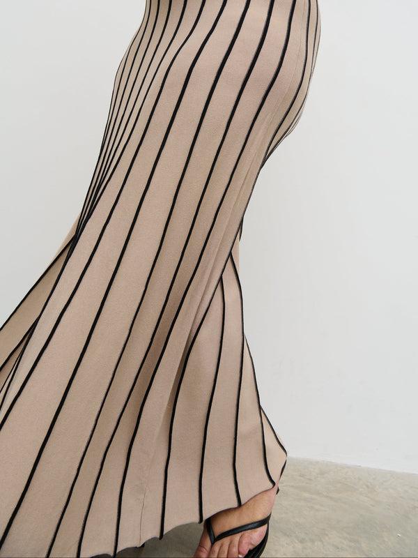 Pretty Lavish Alyssia Stripe Long Midaxi Knit Dress Curve
