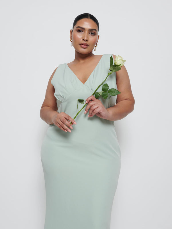 Pretty Lavish Esmee Crepe Maxi Bridesmaid Dress Curve