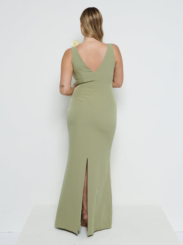 Pretty Lavish Esmee V-Neck Crepe Maxi Bridesmaid Dress