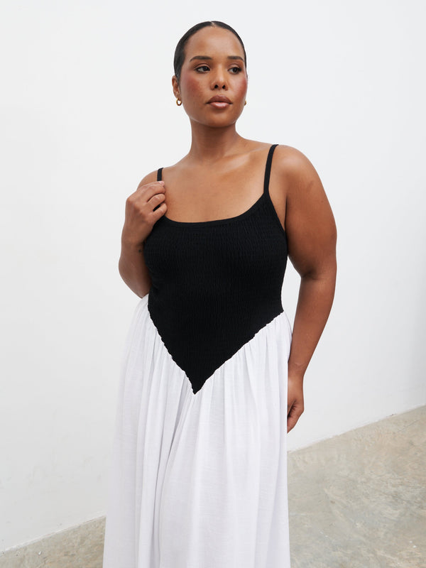 Pretty Lavish Maude Shirred Contrast Maxi Dress Curve
