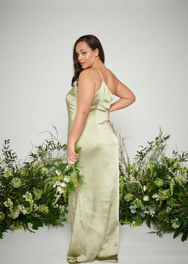 Pretty Lavish Amelia Maxi Bridesmaid Dress Curve