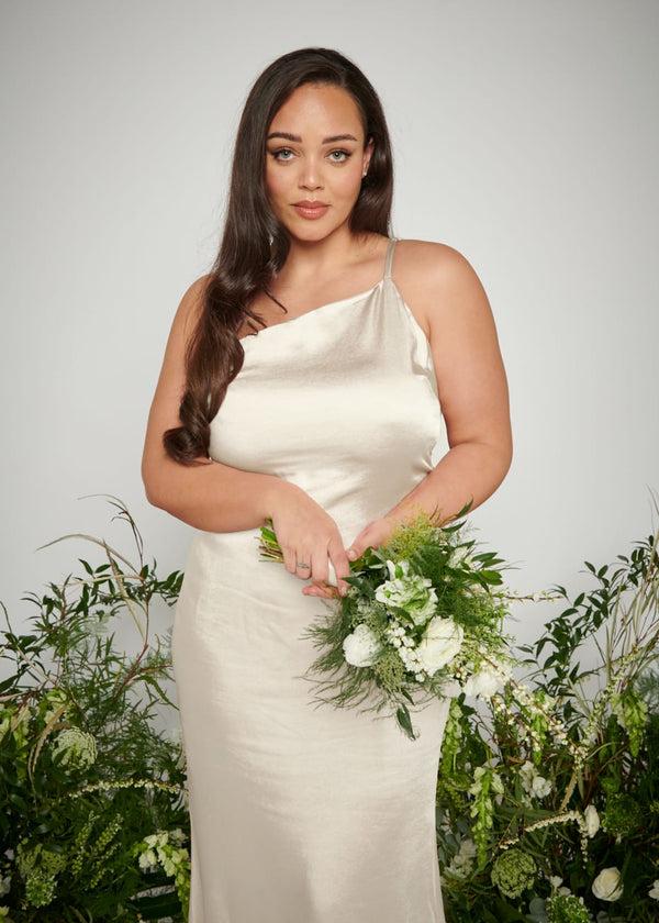Pretty Lavish Amelia Maxi Bridesmaid Dress Curve